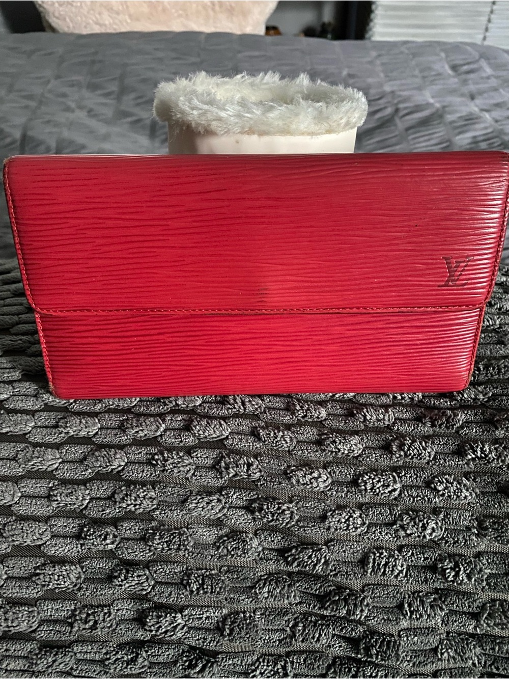 Louis Vuitton LV Red Epi Leather Flap Wallet Clutch Authenticity Certificate